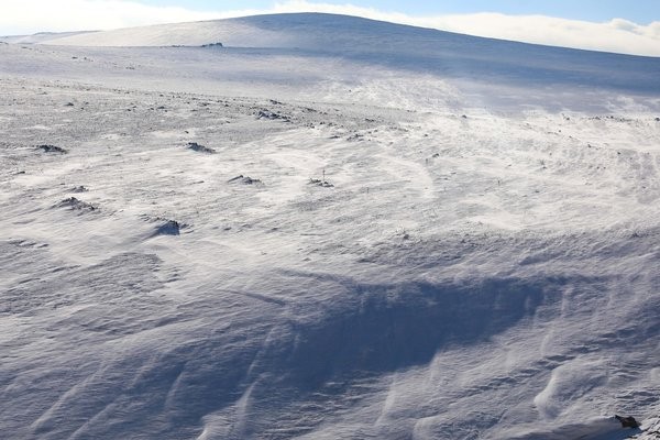 Doğu Anadolu'nun korkulu rüyası 'Kar Şelalesi' böyle görüntülendi!