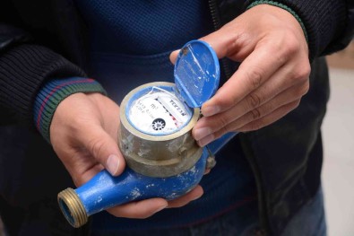 Hava Soguyor, Su Sayaçlarina Dikkat!