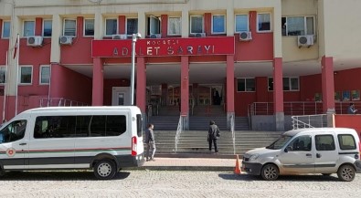 Kilolarca Uyusturucuyu Prezervatife Doldurup Araçta Zulalamislardi, Yargilanmalarina Devam Edildi