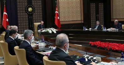 Kritik toplantıda Hürjet için seri üretim kararı! Savunma Sanayii İcra Komitesi toplantısında önemli adım