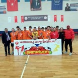 Erkekler Futsal Turnuvasi'nda Arif Molu MTAL Sampiyon Oldu