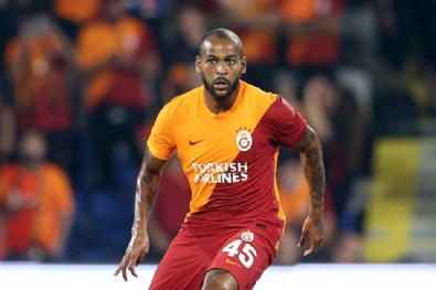 Galatasaray'lı futbolcu Marcao kaza geçirdi! İşte ilk görüntüler...