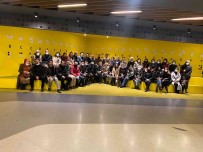 Sultangazi Belediyesi Ögretmenleri Karanlikta Diyalog Müzesi'ni Ziyaret Etti