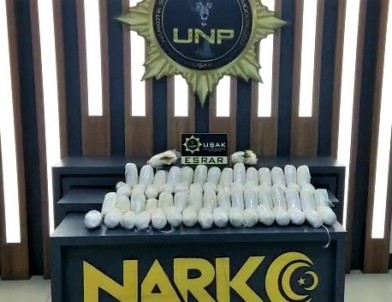 Usak'ta 15 Kilo Esrar Ele Geçirildi
