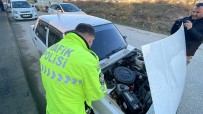 Çalinan Aracini Farkli Plakayla Gördü, Gerçegi Polis Ortaya Çikartti