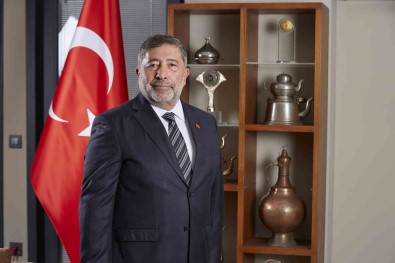 Demir Ve Demir Disi Sektöründen 12,4 Milyar Dolar Ihracat