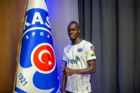 Kasimpasa, Mamadou Fall'i Kadrosuna Katti