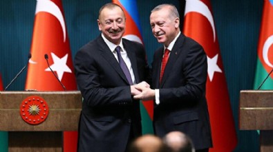 Türkiye-Azerbaycan diplomatik ilişkilerinin 30. yılı: Aliyev'den Erdoğan'a tebrik mesajı