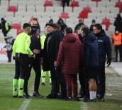 Abdullah Avci Kirmizi Kart Gördü