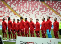 Sivasspor Ligdeki 9. Beraberligini Aldi