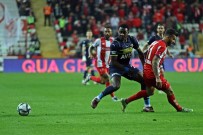 Spor Toto Süper Lig Açiklamasi FT Antalyaspor Açiklamasi 0 - Fenerbahçe Açiklamasi 0 (Ilk Yari)