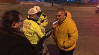 Taksi Soförü Kaza Yapinca Alkollü Oldugu Ortaya Çikti