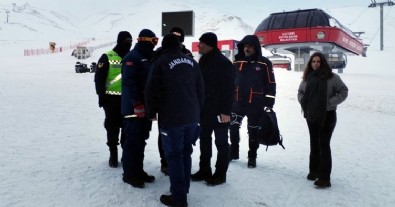 Erciyes Kayak Merkezi'nde çığ düştü: Bir turist hayatını kaybetti