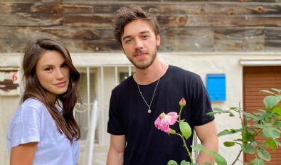 Arka Sokaklar'ın Tekin'i ve Zeliş'i tekrar buluştu! Paylaştıkları fotoğraf sosyal medyayı salladı