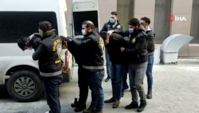 Bagcilar'da Uyusturucu Operasyonu Açiklamasi 5 Kisi Tutuklandi