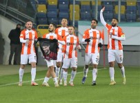 Gençlerbirligi - Adanaspor Karsilasmasinda Hayatini Yitiren Futbolcu Ahmet Çalik Unutulmadi