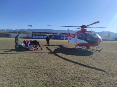 Kalp Krizi Geçiren Yasli Adamin Yardimina Ambulans Helikopter Yetisti