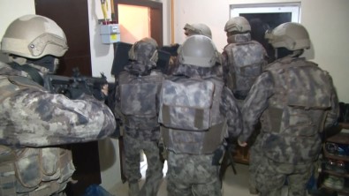 Safak Vakti Uyusturucu Operasyonu Açiklamasi 35 Gözalti