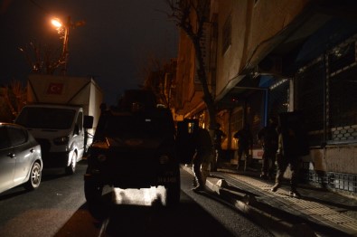 Istanbul'da Helikopter Destekli Narkotik Operasyonu