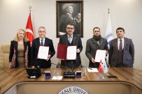 PAÜ'den Saglik Ve Egitime Katki Saglayan Isbirligi