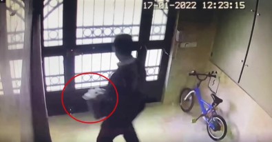 Tartistigi Esini Plastik Kelepçe Ile Bogarak Öldürdü