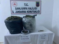 Temin Ettigi Uyusturucuyu Satamadan Jandarma Tarafindan Yakalandi