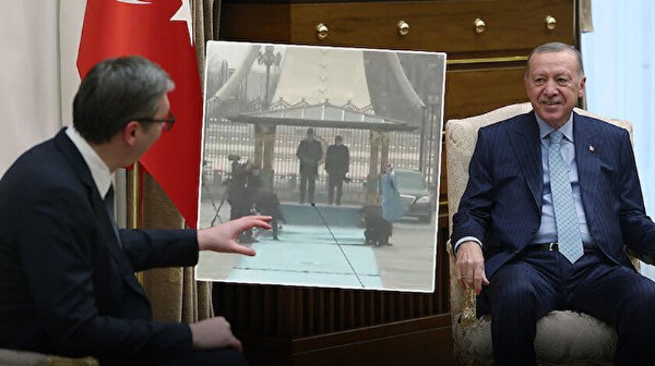 Sırbistan Cumhurbaşkanı Vucic'ten Türkiye Cumhurbaşkanlığı personeline övgü
