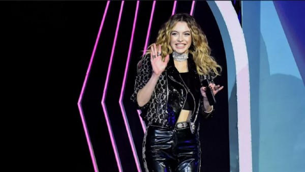 FOX TV'de 'Maske kimsin sen?' rezilliği; Vatandaştan sert tepki!