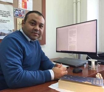 Doç. Dr. Akdemir Açiklamasi 'Türkiye'de Lobicilik Olumsuz Bir Kavram Olarak Algilaniyor'