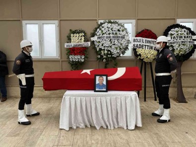 Dogum Gününde Kalp Krizi Geçiren Polis Memuru Son Yolculuguna Ugurlandi