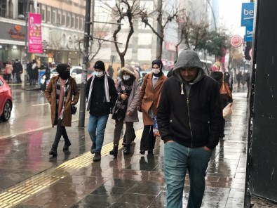 Elazig'da Asilama Gün Geçtikçe Yavasliyor