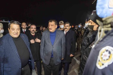 Gürkan'dan Anlamli Ziyaretler