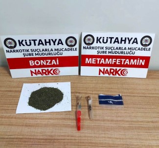 Kütahya'da 5 Kisinin Üzerinde Uyusturucu Ele Geçirildi