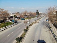 Manisa'nin Bankalar Caddesi'nde Trafigi Rahatlatan Çalisma