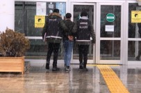 Üzerinden Uyusturucu Madde Çikan Süpheli Gözaltina Alindi