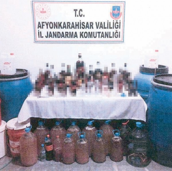 CHP’li başkana sahte içki baskını