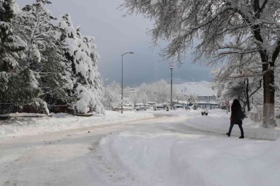 Karabük'te Tasimali Egitime 1 Gün Daha Ara Verildi