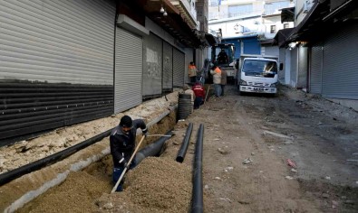 Kusadasi Orient Ve Grand Bazaar'da Hummali Çalisma