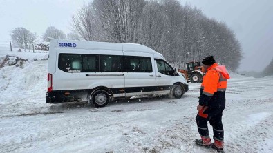 (ÖZEL) Domaniç Daglari'nda Kar Kalinligi Yarim Metreyi Geçti