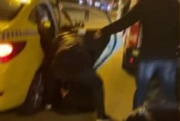  TAKSİCİ - Bir taksici dehşeti daha: Turisti kaçırıp darbetti!
