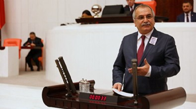 CHP'li belediyeleri topa tuttu! 'Oylarımızla seçildiklerini unuttular'