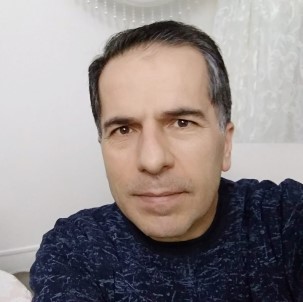 Ögrencilerine Son Kez Karne Verdi