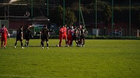Albayrakspor - Ayazagaspor Maçinda Olay Açiklamasi Biçakla Saldirip Tehdit Ettiler