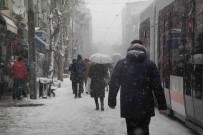 Eskisehir'de Kar Yagisi Etkisini Arttirdi