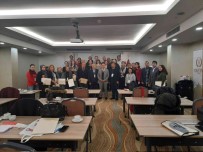 Etkin Kütüphane Egitimleri Düzce'de Tamamladi