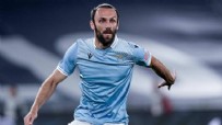 Fenerbahçe, Vedat Muriqi'in Lazio'da kalması için baskı yapıyor