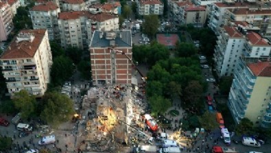İzmir Valiliğinden depremzedeler hakkında açıklama!