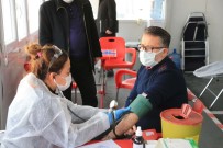 Pamukkale Belediyesi Personelinden Kizilay'a Destek