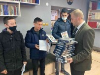 Ülkü Ocaklari'ndan Ögrencilere Karne Hediyesi