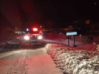 Il Özel Idare Ekiplerinin 1150 Rakimli Ahi Dagi'nda Karla Mücadelesi